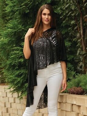 NEW Black Lace CITY WRAP ON THE GO